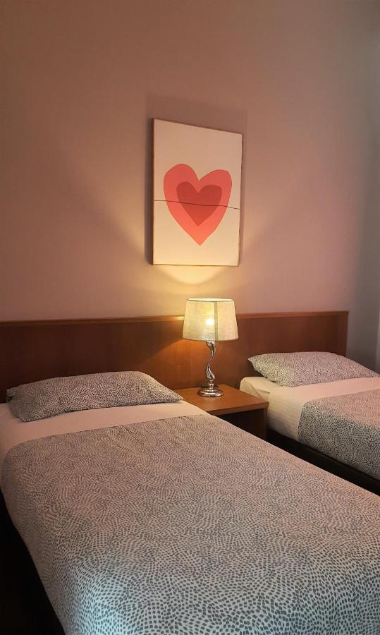 Apartment G - 3r2b The Retreat, Aranda Nova,